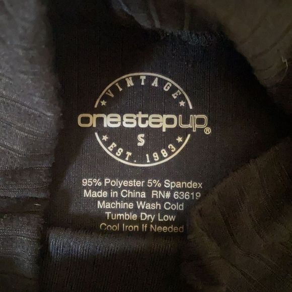 Onestepup Turtle Neck T-shirt - Picture 3 of 3